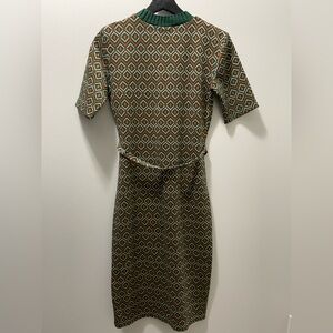 Zara Green Black Raglan Sleeve Sheath Dress